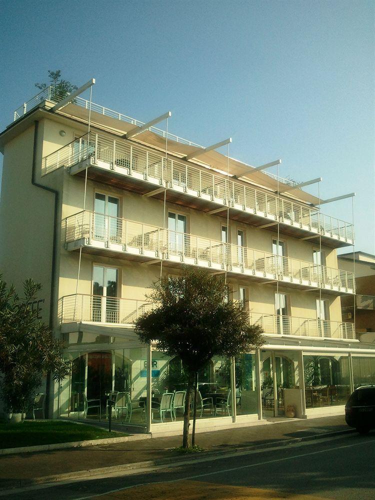 Hotel Acquadolce 3*